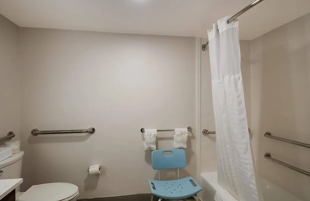 Comfort Inn Falls Church - Tysons Corner-1